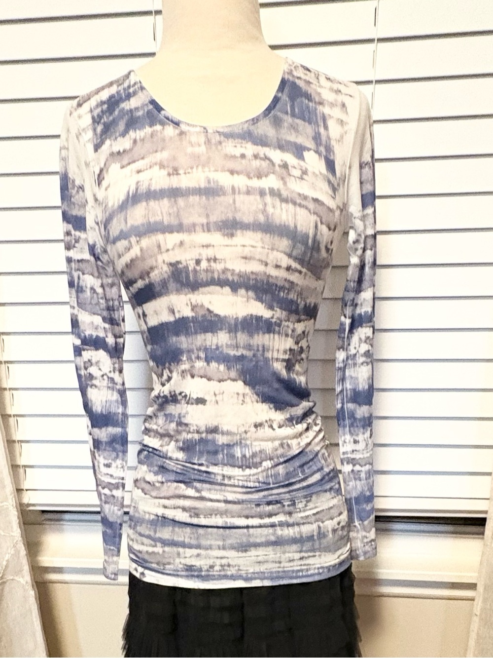 AMB Tie-Dye Long Sleeve Top in Blue & White , One Size (EUC)